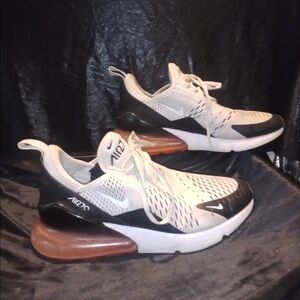 Nike air max 270